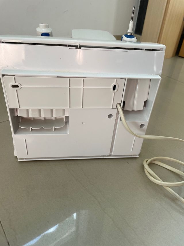 Cepillo electrico oral b con irrigador