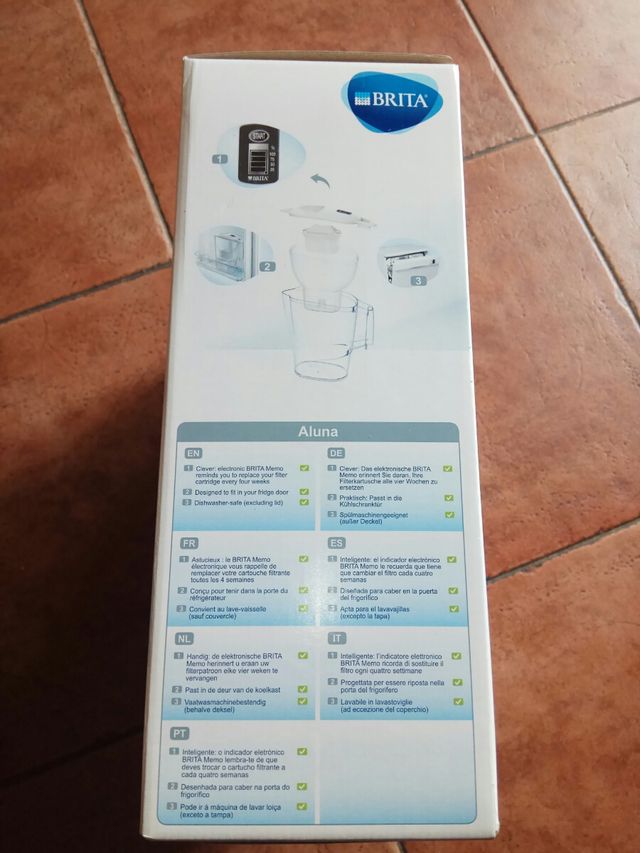 Jarra filtrante Brita.