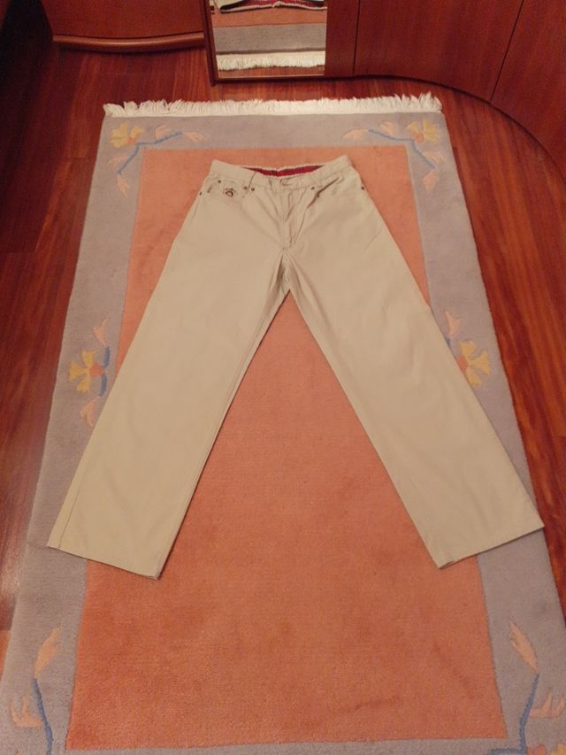PANTALON BURBERRY BEIS T.40