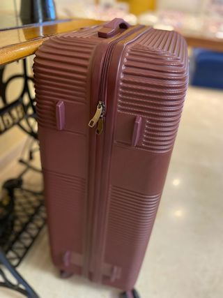 NUEVA \\/ Maleta Grande Emidio Tucci de segunda mano por 69 EUR en Elche en  WALLAPOP