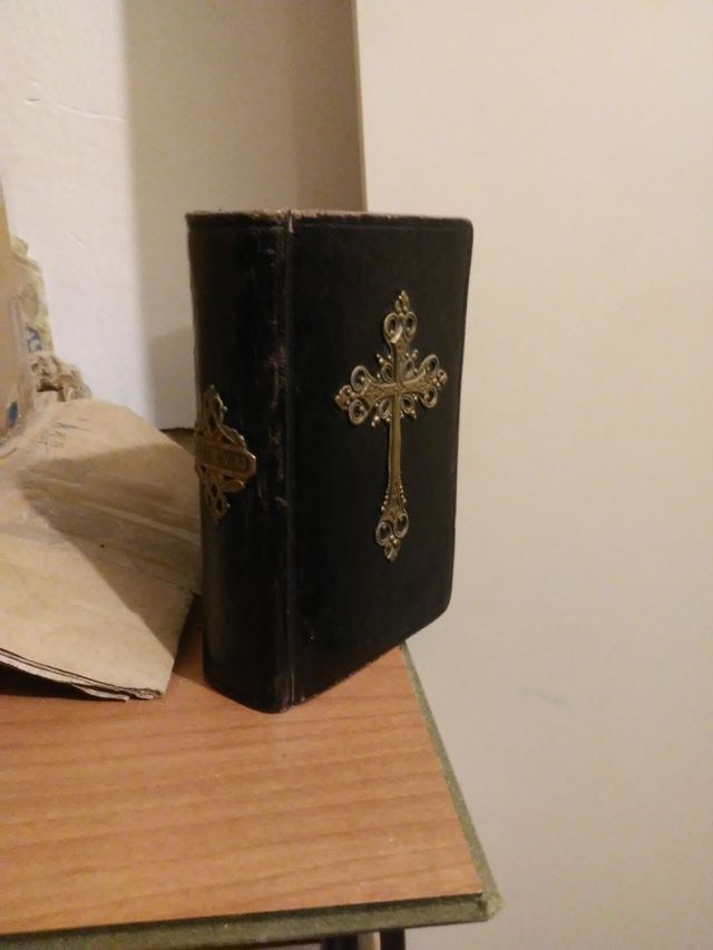 pequeño libro divino