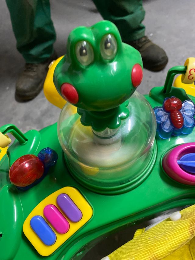 Andador con mesa de actividades nurse