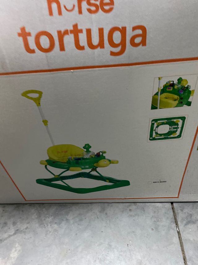 Andador con mesa de actividades nurse