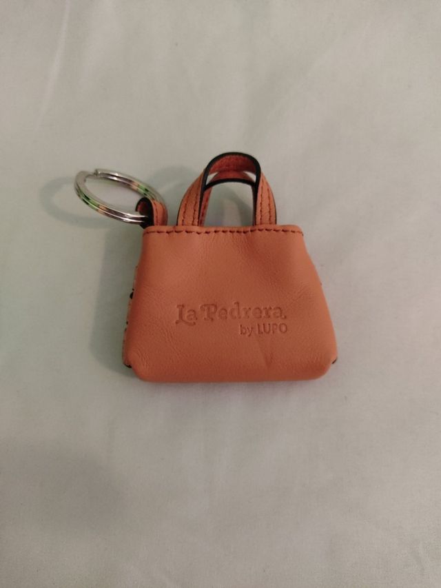 Llavero LUPO miniatura bolso La Pedrera nuevo