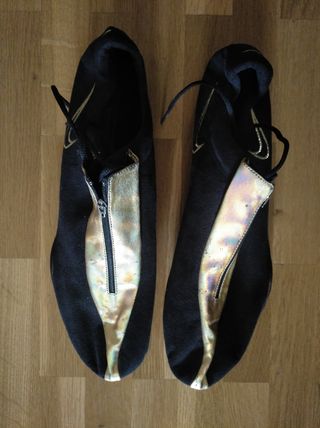 Zapatillas Nike Talla 13 US velocidad de segunda mano por 15 EUR en  Barcelona en WALLAPOP