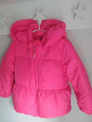 Plumifero GAP Talla 3 de segunda mano por 20 EUR en Azkoitia en WALLAPOP