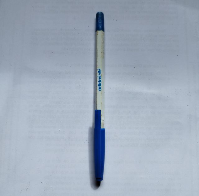 Bolígrafo Adidas antiguo