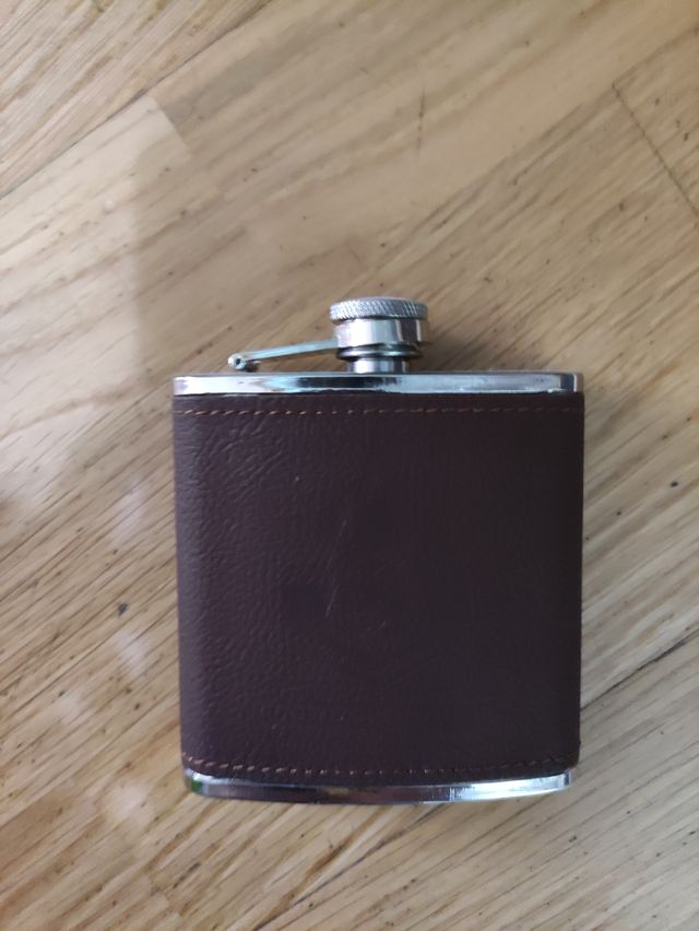 Petaca Assassin's Creed Syndicate