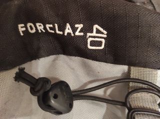 Macuto mochila montaña Quechua 40 litros de segunda mano por 22 EUR en  Pozuelo de Alarcón en WALLAPOP