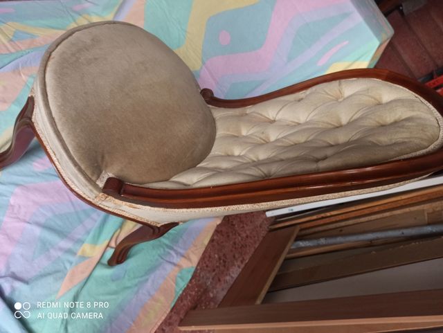 Butaca baja  , ( Tipo pata Isabelina) Vintage