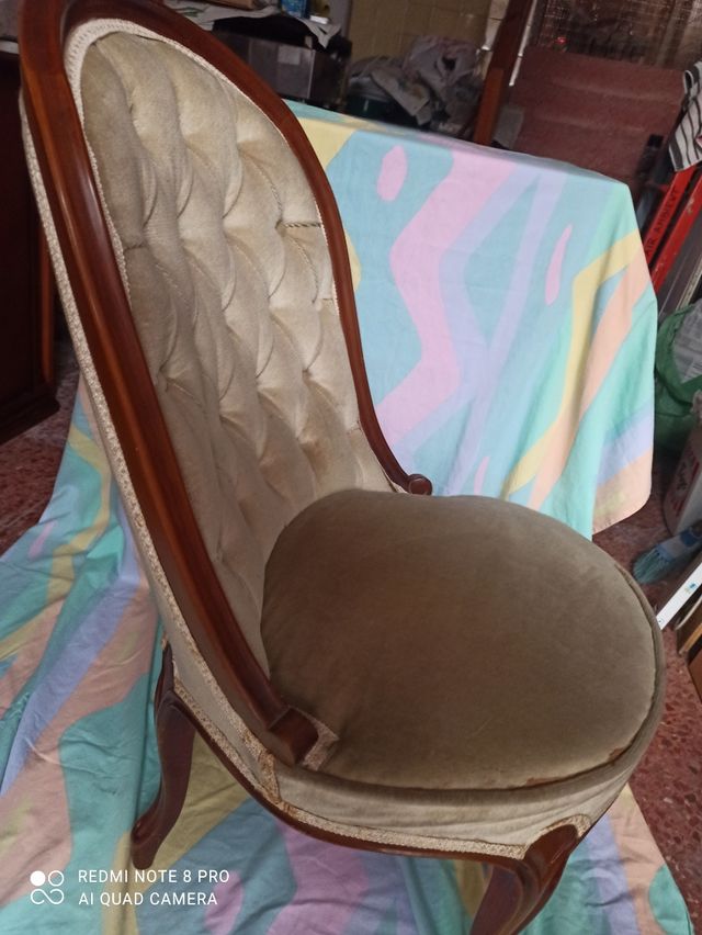 Butaca baja  , ( Tipo pata Isabelina) Vintage
