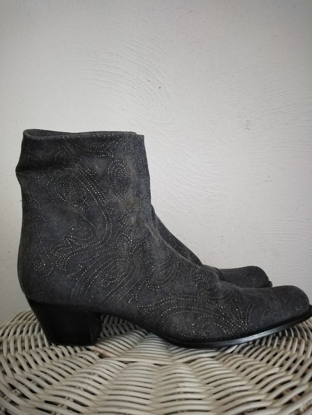 BOTÍN COWBOY PIEL Y TELA T. 37