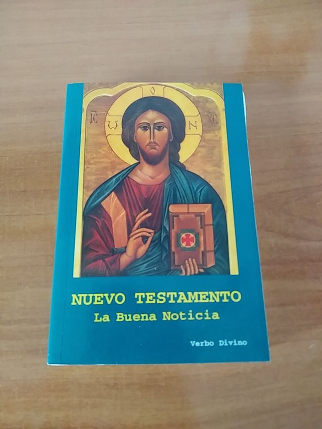 la Biblia y el nuevo testamento