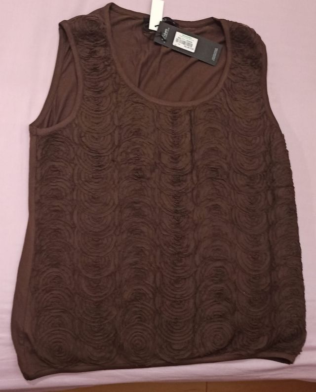 Camiseta mujer sin mangas marron chocolate T- M