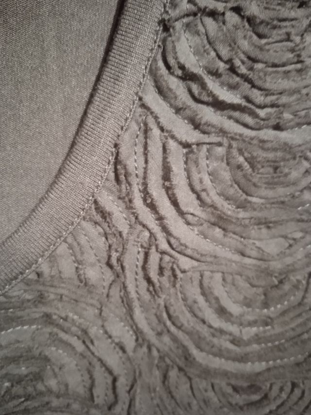 Camiseta mujer sin mangas marron chocolate T- M