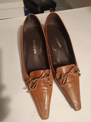 Zapatos de tafilete. de segunda mano por 12 EUR en Getafe en WALLAPOP