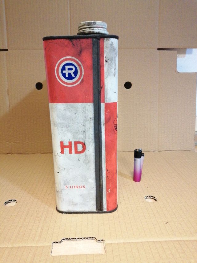 Lata Repsol