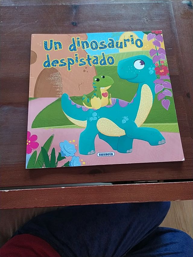 un dinosaurio despistado