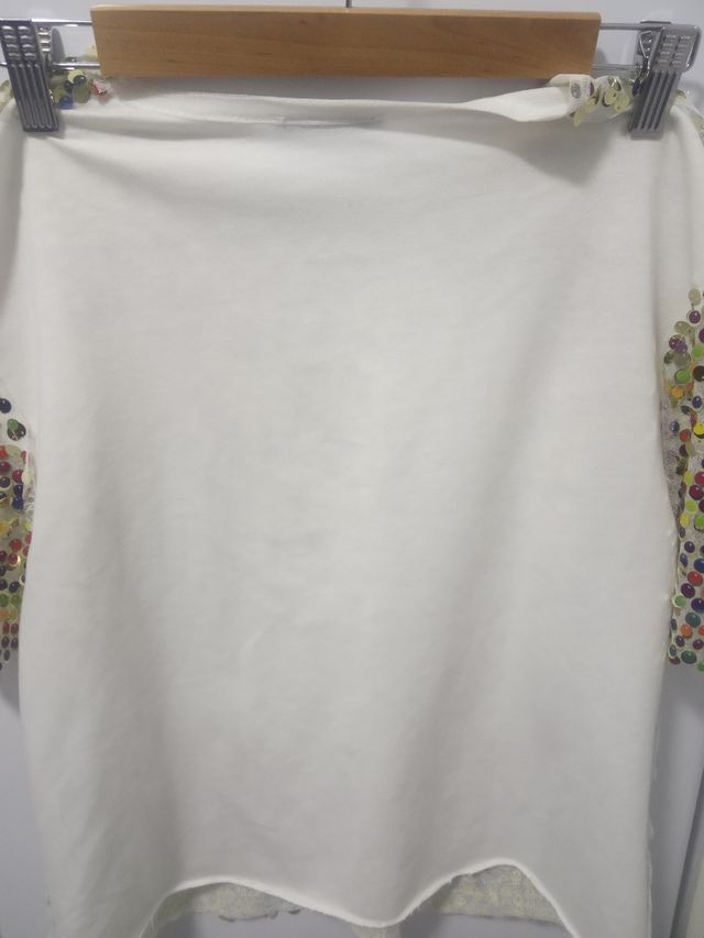 Camiseta lentejuelas Zara M