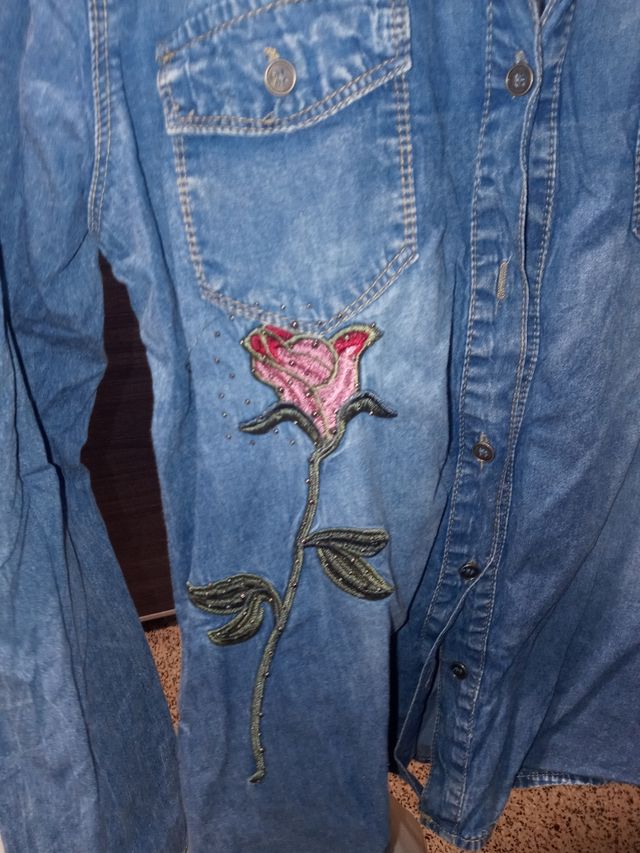 Camisa Vaquera De Flores