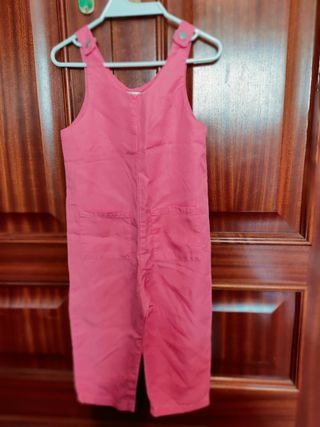 Mono de Zara para niña de segunda mano por 3 EUR en A Coruña en WALLAPOP