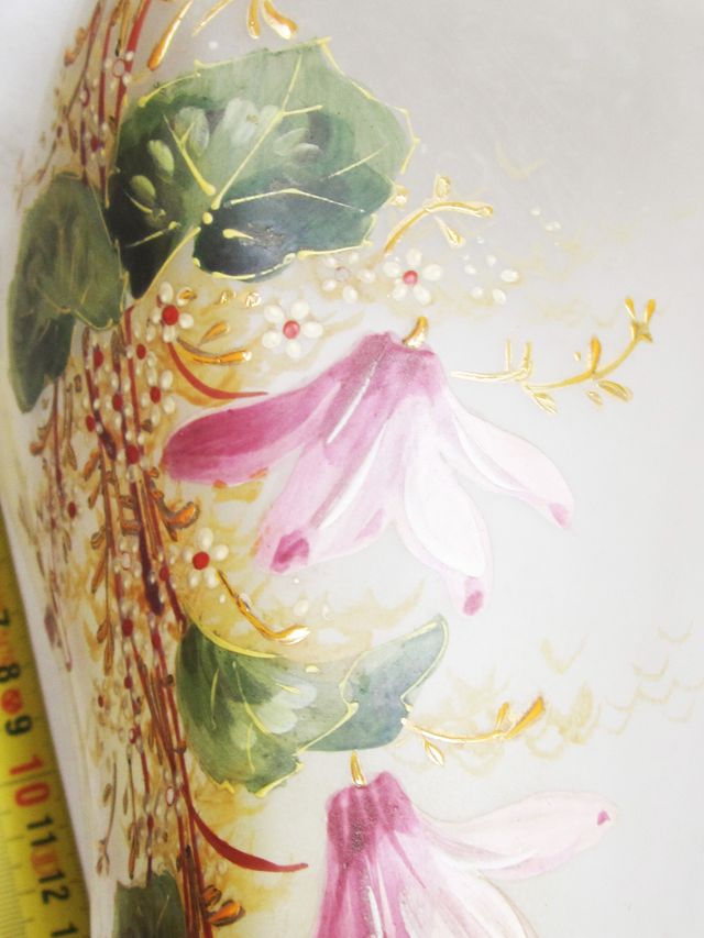 Jarrón antiguo de cristal estilo Art Nouveau