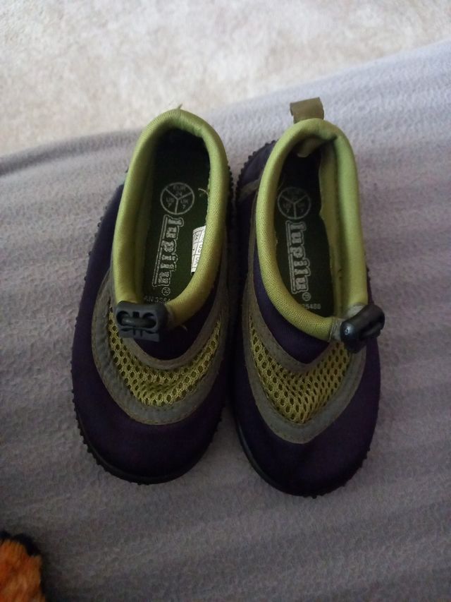 escarpines 24 chanclas niño verde