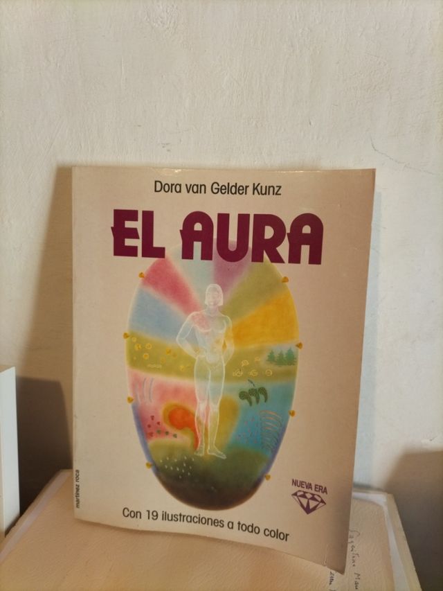 el aura. dora van gelder kunz