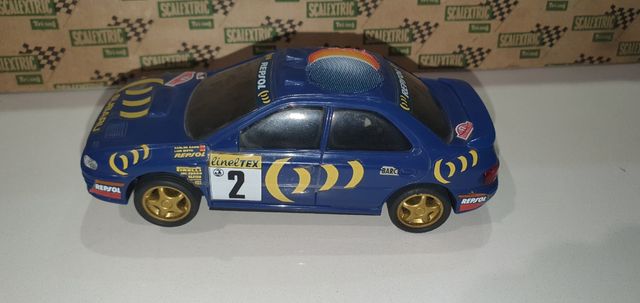 SUBARU  scalextric