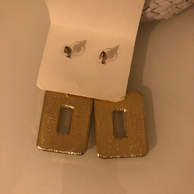 pendientes nuevos sin estrenar