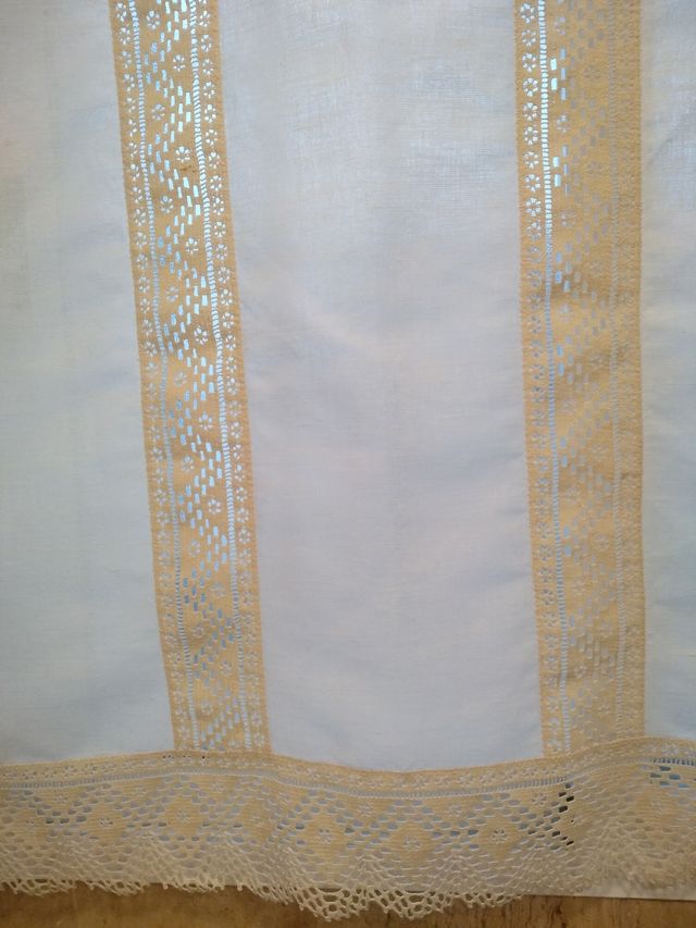 VISILLO DE SEMIHILO Y ENCAJE