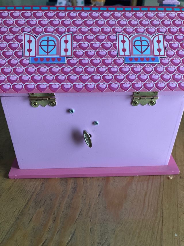 Joyero casa musical con bailarina