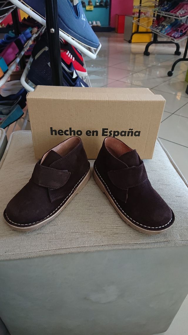 Botas piel para niño Nuevas sin estrenar