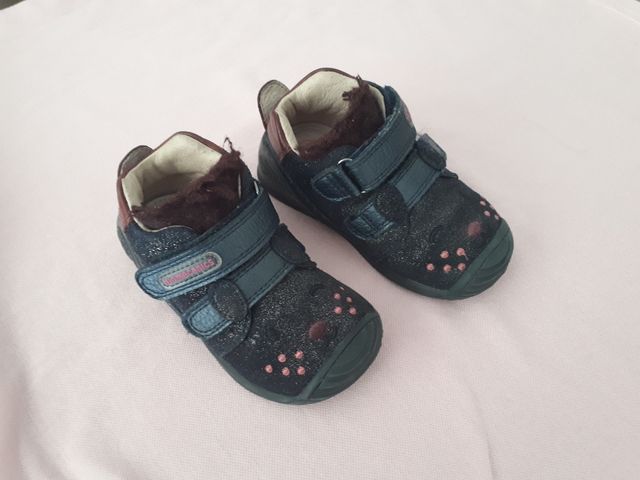 Zapatos Biomecanics 22