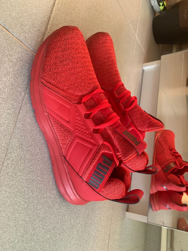Deportivas Puma rojas 
