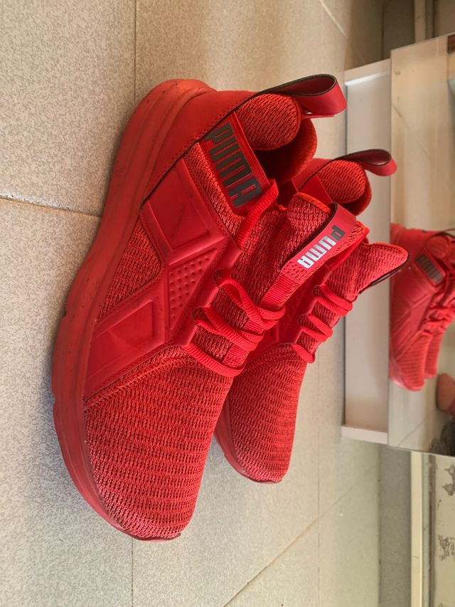 Deportivas Puma rojas 