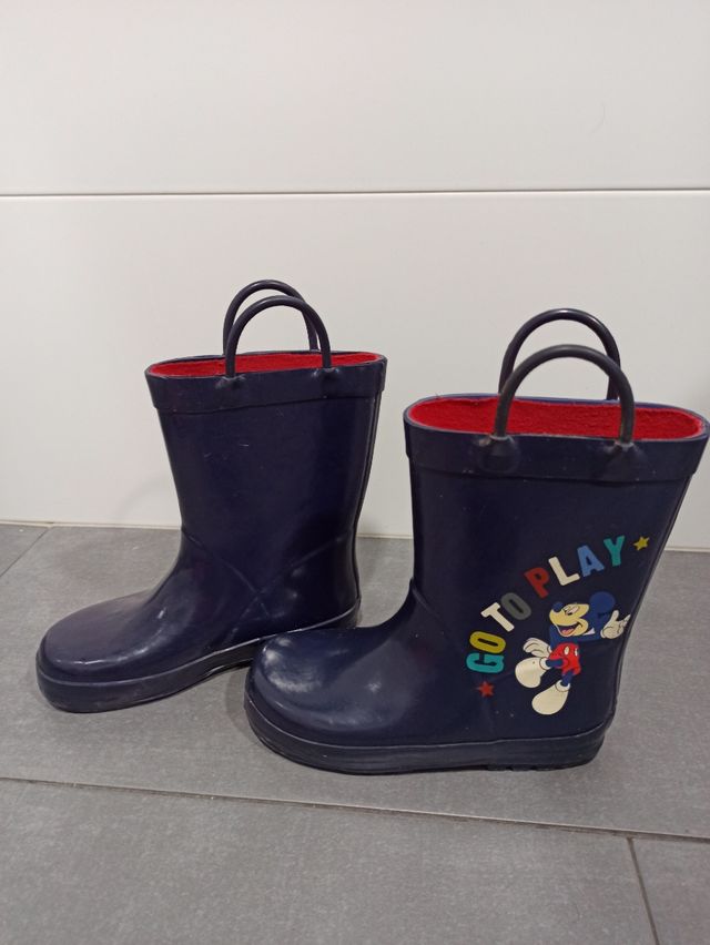 Botas de agua número 27