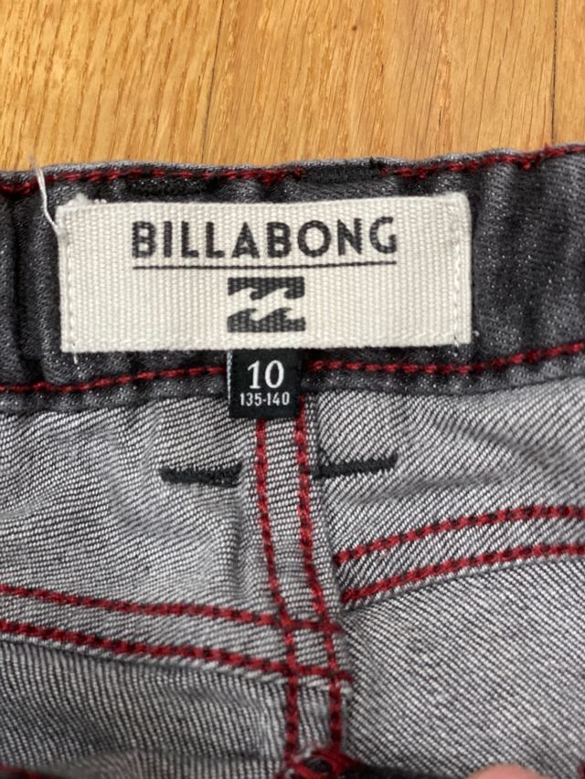 Pantalón vaquero para niño talla de 10.  Billabong