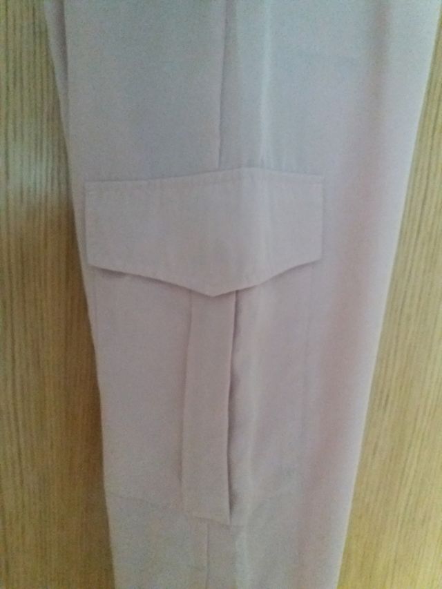 pantalón cargó
