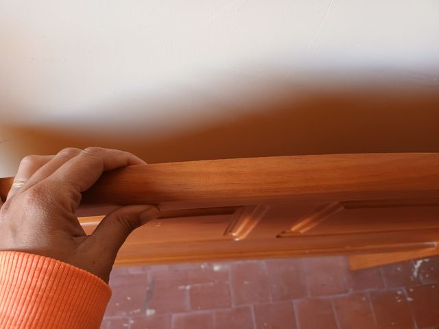 Cabecero juvenil de pino macizo