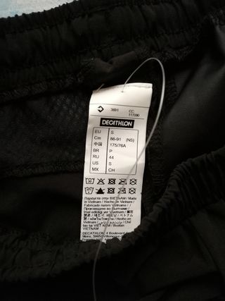 3 Pantalones RUNNING DECATHLON de segunda mano por 12 EUR en Zaragoza en  WALLAPOP