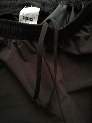3 Pantalones RUNNING DECATHLON de segunda mano por 12 EUR en Zaragoza en  WALLAPOP