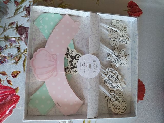 Set decoración para tartas y pasteles Ariel