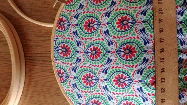 Retal de tela d colores para decoración bastidores