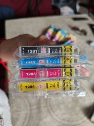 Cartuchos compatibles impresora Epson Stylus sx230 de segunda mano por 15  EUR en Écija en WALLAPOP