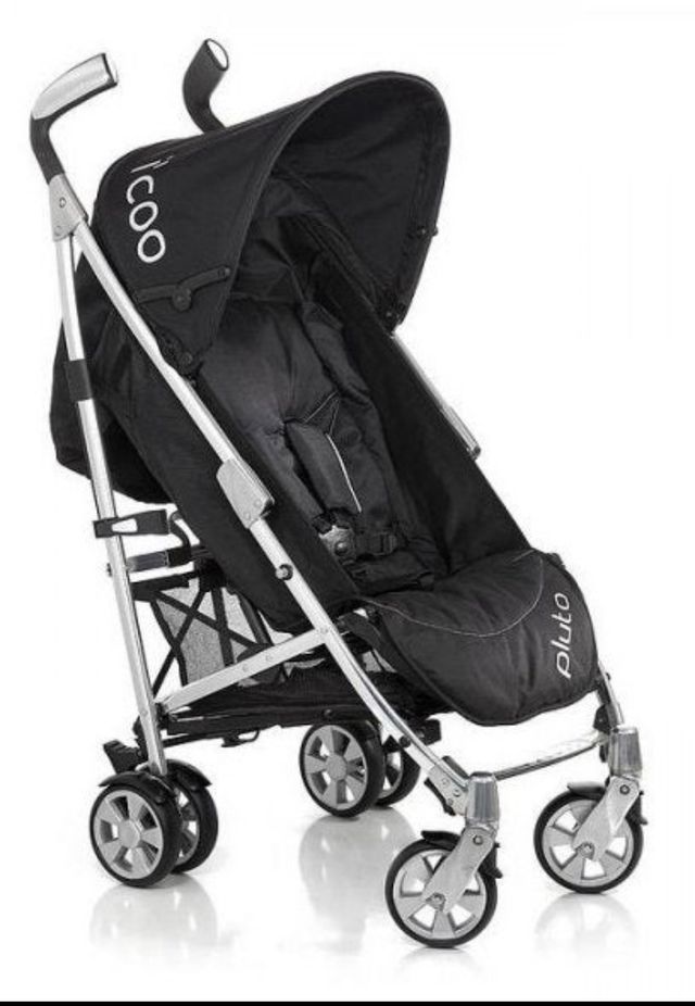 Silla de paseo I'coo pluto con plástico de lluvia