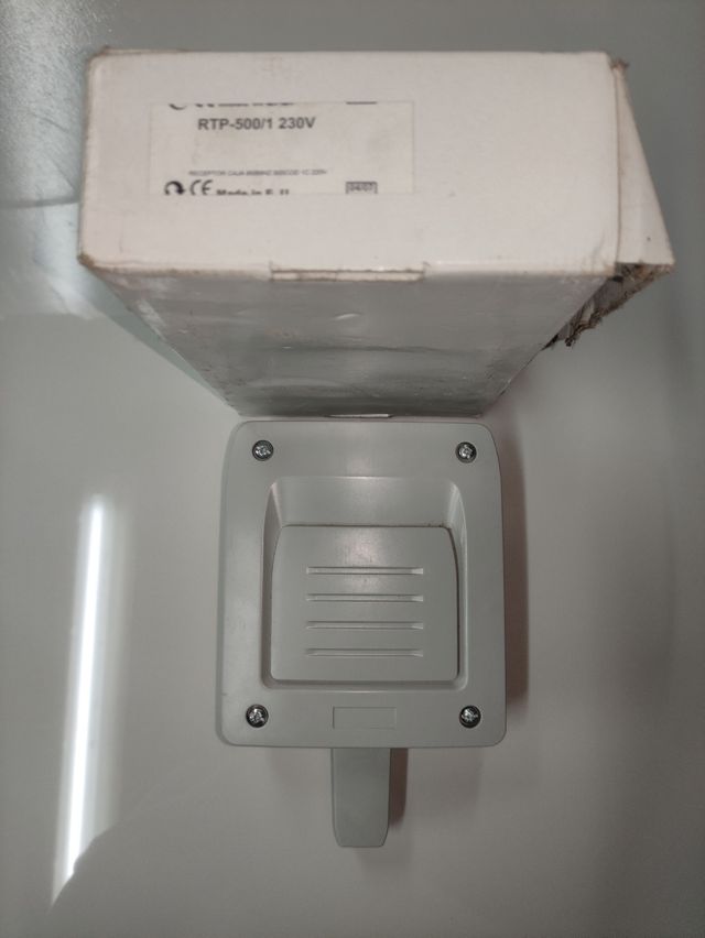 Amplificador de señal para mando