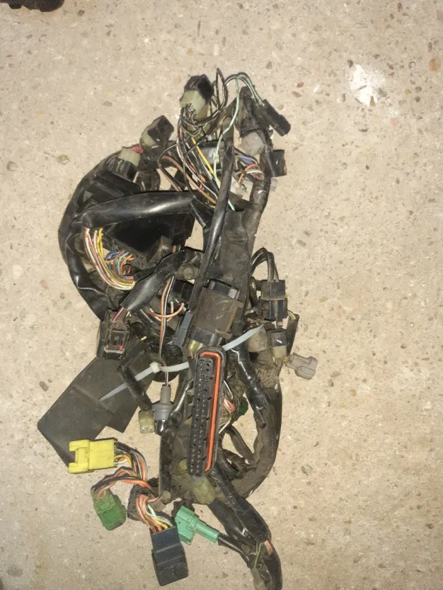 Despiece completo Suzuki SV 650 Naked