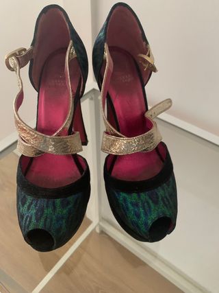 Sandalias ursula mascaro de segunda mano por 60 EUR en Ciutadella de  Menorca en WALLAPOP