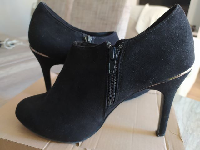 Botines negros 38